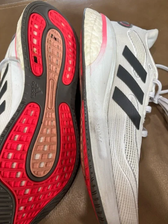 Adidas Supernova W running shoe
 White Pink Gray Athletic Shoes - Picture 4 of 9